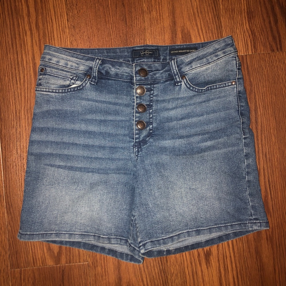 Vintage high waisted shorts